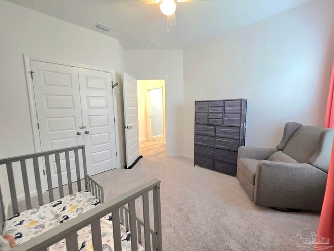 Building Photo - 6621 Sun Tree Cir