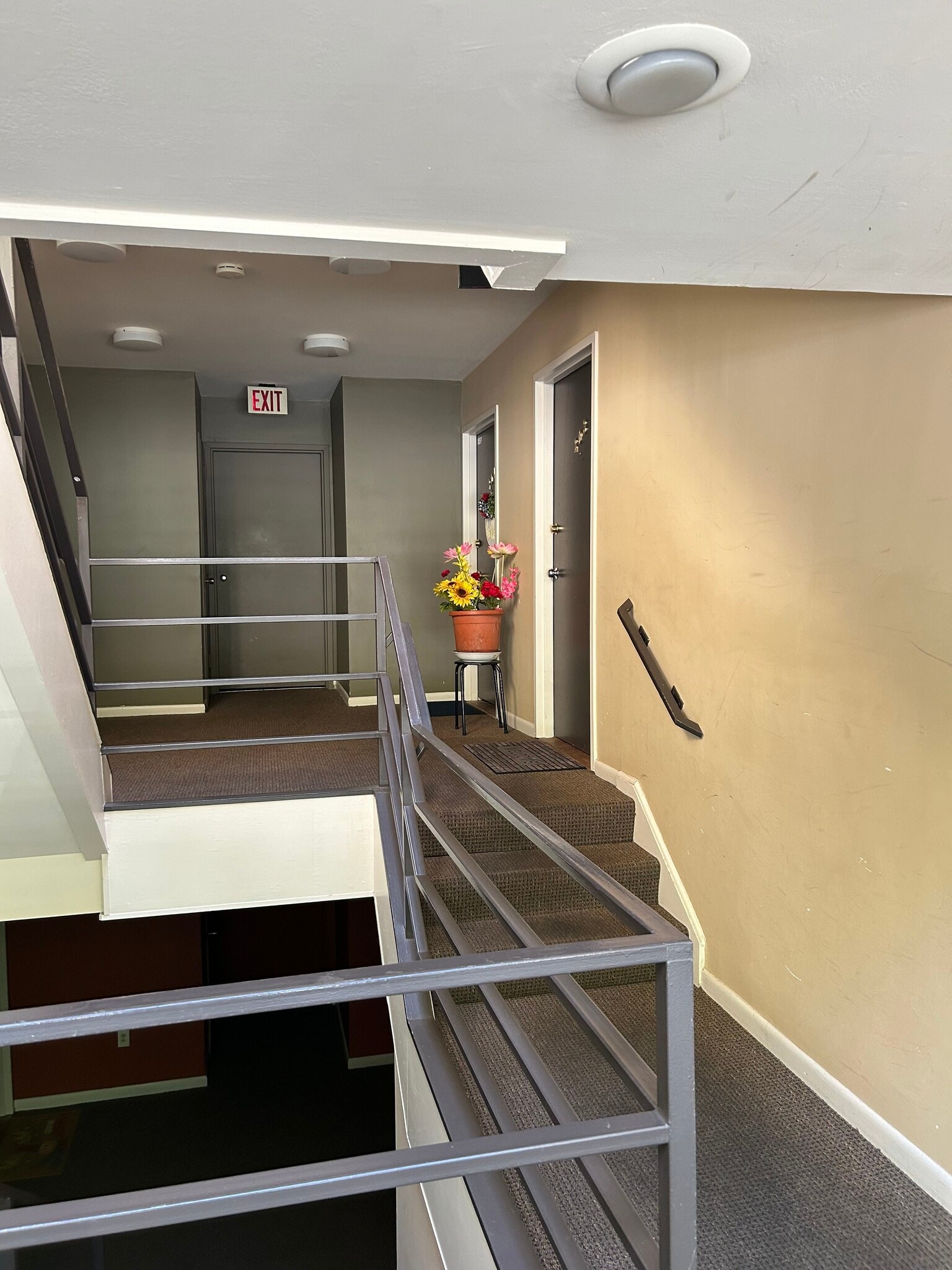 Building Photo - 175 Mill Pond Rd