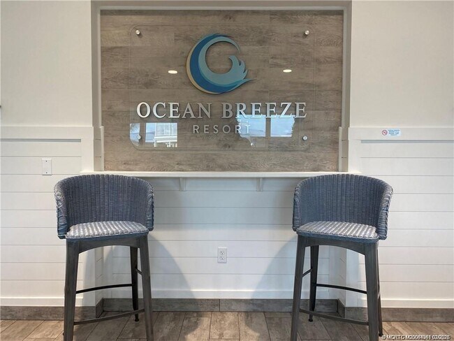 Building Photo - 18 NE Nautical Pl