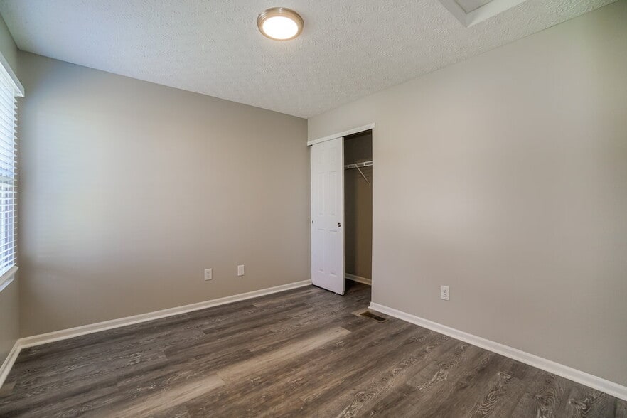 Building Photo - 8752 Arrowtip Ln