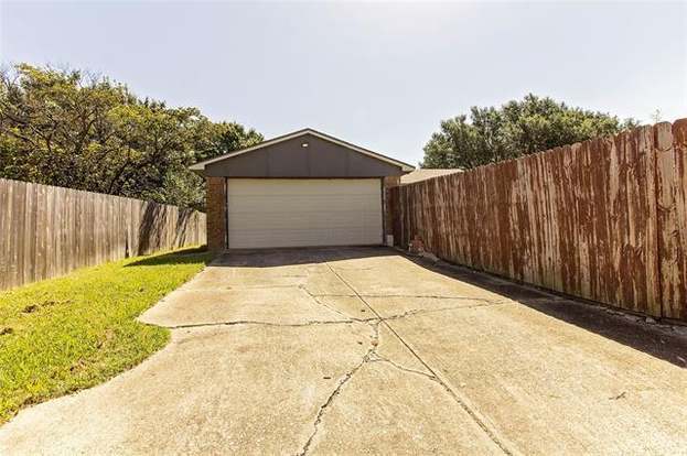 Building Photo - 3321 Pinion Dr