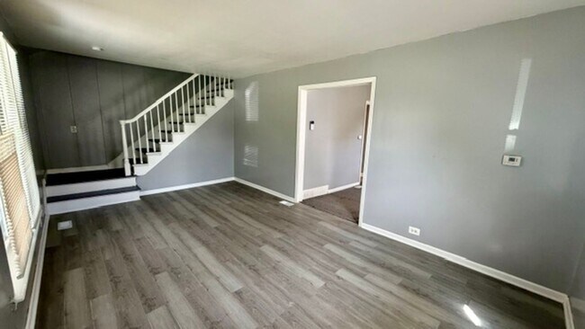 Building Photo - Section 8 Ready Completely Renovated 2-Bedroom Home for Lease - Call (313)429-3244