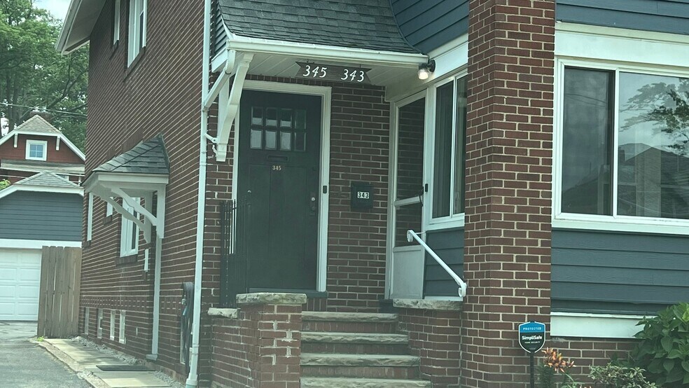 Building Photo - 345 Harvard Ave