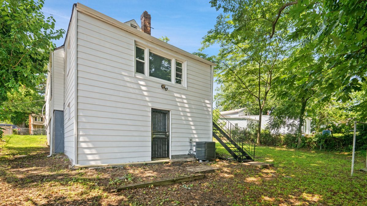 Building Photo - 4118 Byers St