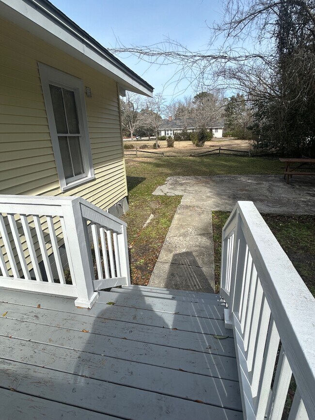 Building Photo - 2201 4th Ave