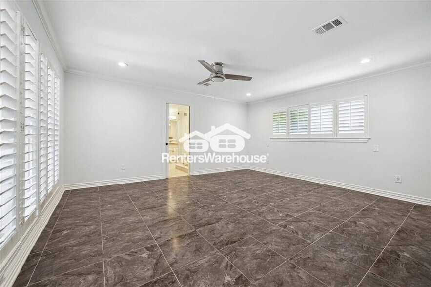 Building Photo - 5223 Braesvalley Dr
