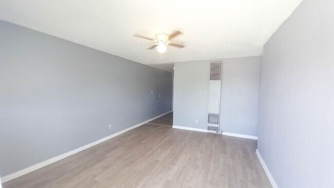 Building Photo - 2720 Colgate St