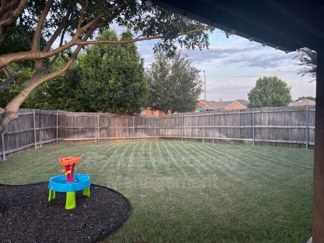 Building Photo - 12352 Silver Mist Trail