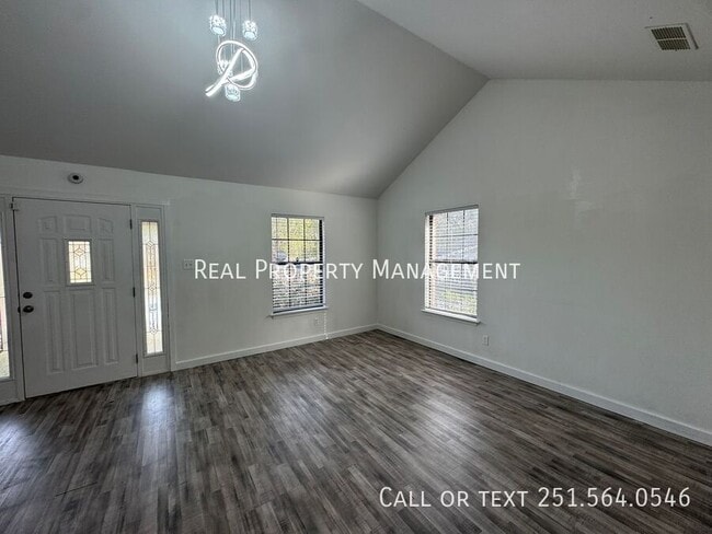 Building Photo - 6017 Mission Hills Ct