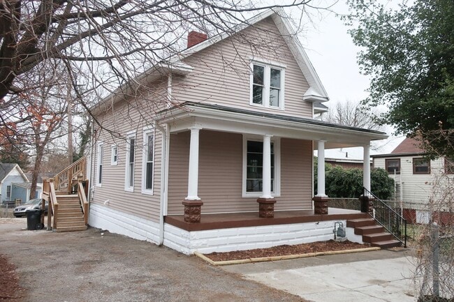 Primary Photo - 3 br, 2 bath House - 1627 Lee Court