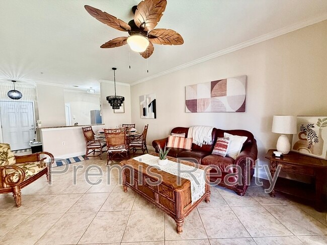 Building Photo - 2715 Via Capri