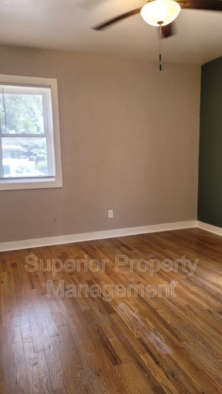 Building Photo - 102 A St