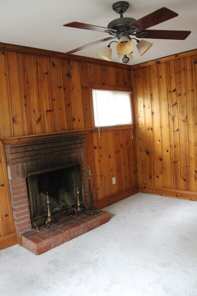 Building Photo - 3707 Brookside Rd