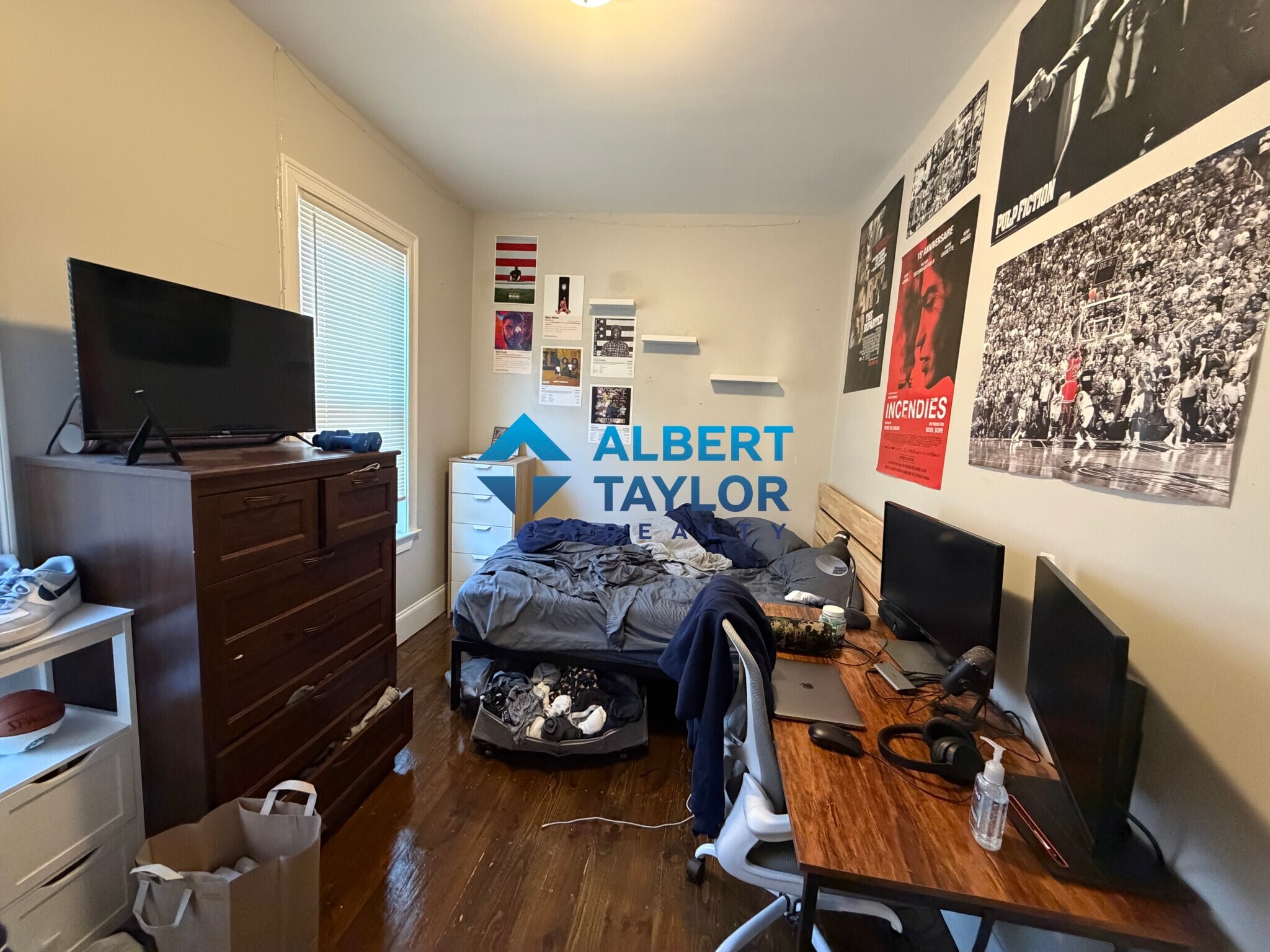 Building Photo - 71 Hillside St