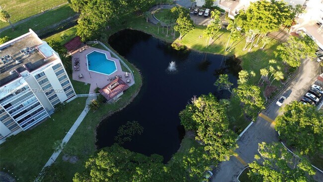 Building Photo - 7051 Environ Blvd