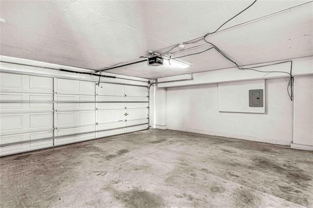 Building Photo - 3327 Rosedale Ave