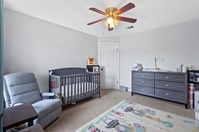 Building Photo - 1213 Faber Dr