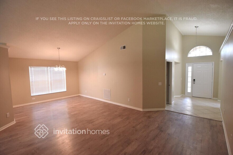 Building Photo - 13318 Meadowlark Ln