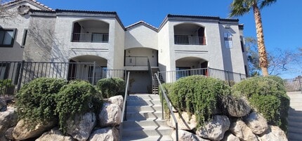 Building Photo - GATED SEVEN HILLS 1 BED/1 BATH CONDO