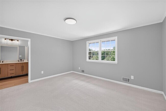 Building Photo - 3606 Suwanee Creek Ct