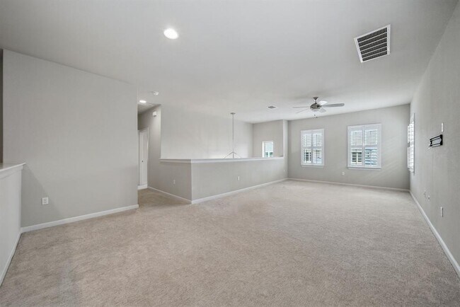 Building Photo - 5820 Harper Park Dr