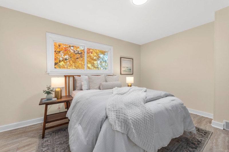 Building Photo - 1210 Gahan Dr