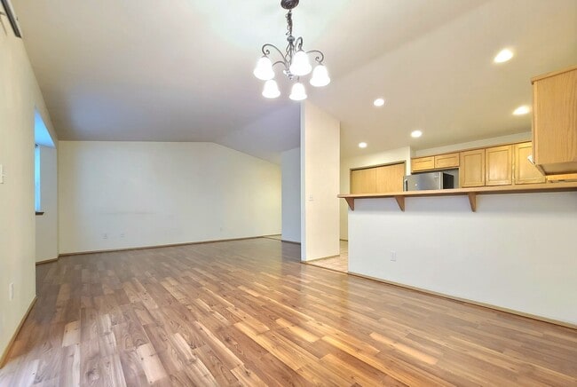 Building Photo - 3 bedroom/2 bath Rambler in Marysville