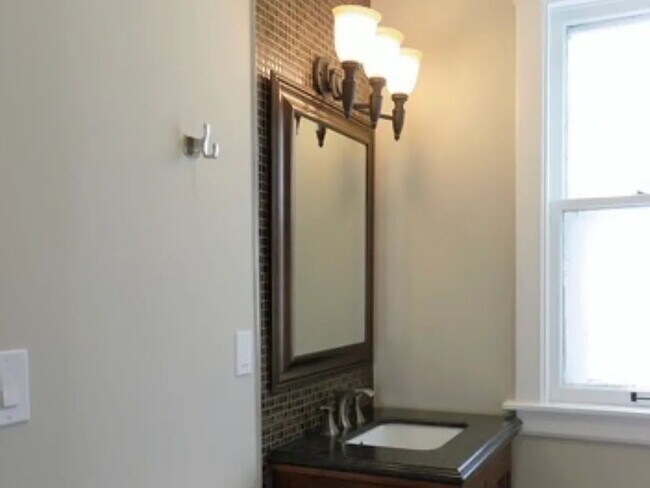 Building Photo - NO MIN CREDIT SCORE REQUIRED, BK OKAY, PAS...