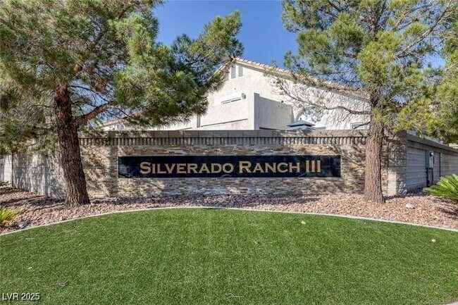 Building Photo - 442 Staghorn Pass Ave