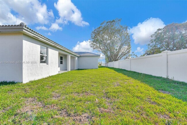 Building Photo - 27210 SW 159th Path