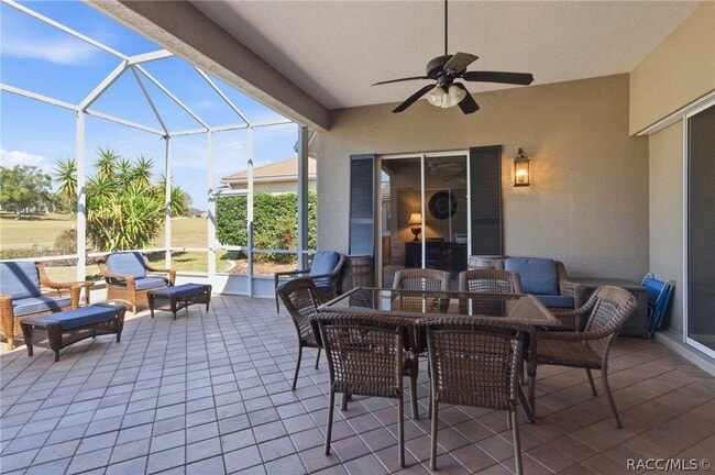 Building Photo - 467 W Mickey Mantle Path