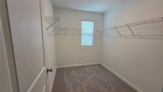 Building Photo - 3363 Alexander Dr