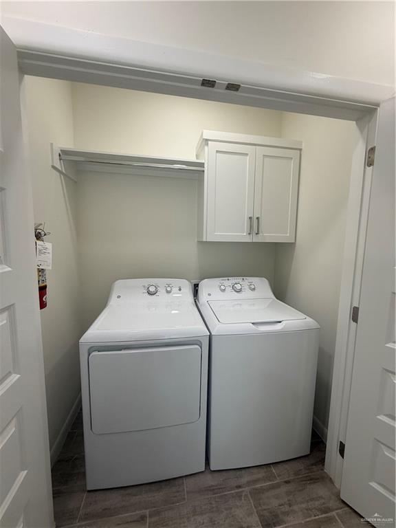 Building Photo - 12 Ozark Ave