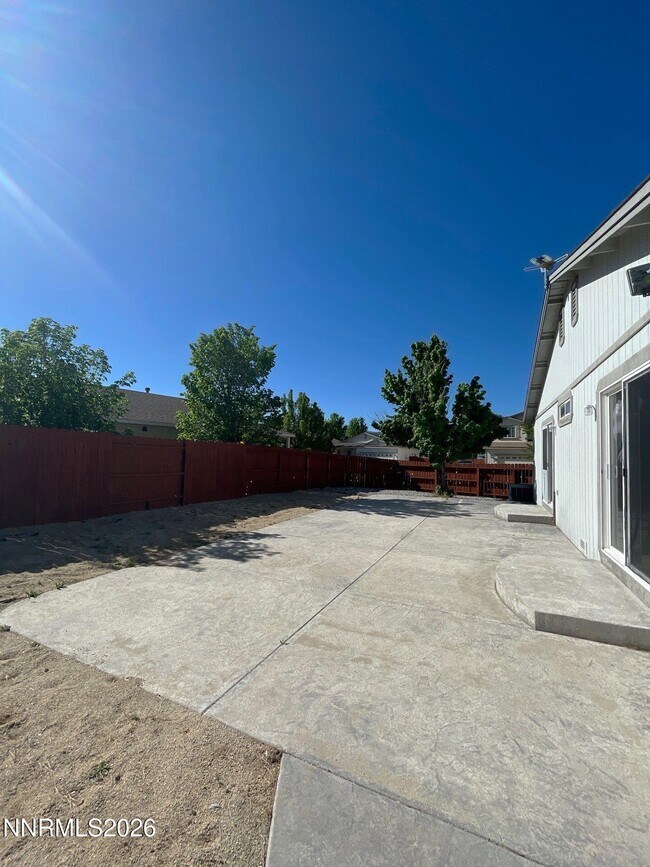 Building Photo - 17825 Fairfax Ct