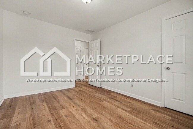 Building Photo - 5786 Westchase St