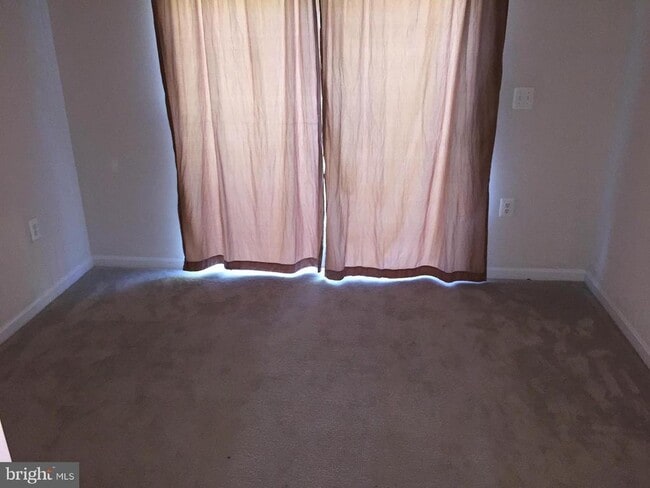 Building Photo - 115 Swearingen Way