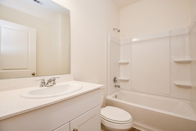 Building Photo - 5906 Bright Keel Dr