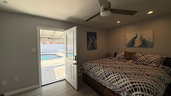 Building Photo - Furnished Ranch-Style Home with Casita – O...