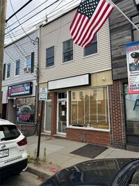Building Photo - 293 Broadway