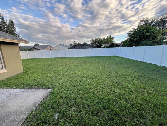 Building Photo - 2342 Cilantro Dr