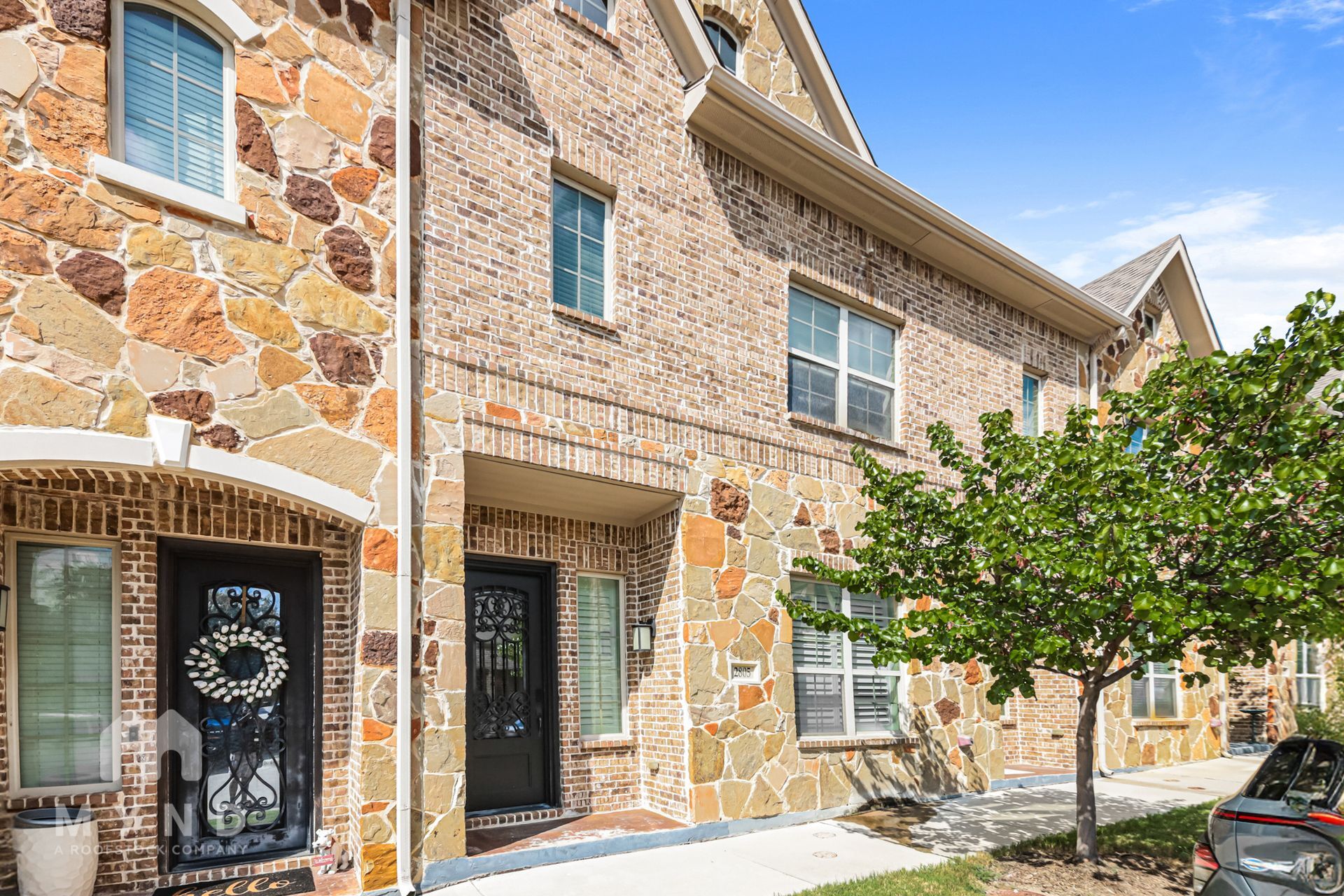 Building Photo - 2805 Lindale Dr