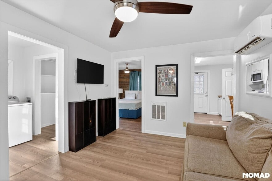 Building Photo - 145 Ridgeview Ln