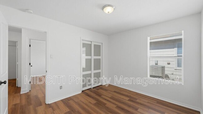 Building Photo - 11309 Autumn Ash Dr