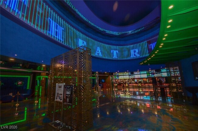 Building Photo - 4381 W Flamingo Rd