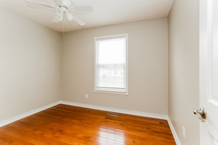 Building Photo - 892 Robmeyer Dr