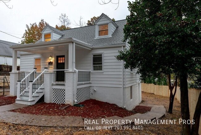 Primary Photo - 2302 Fort Dr