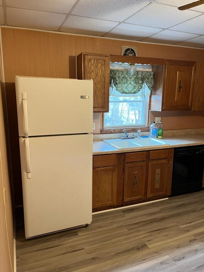 Building Photo - 1000 Walnut St