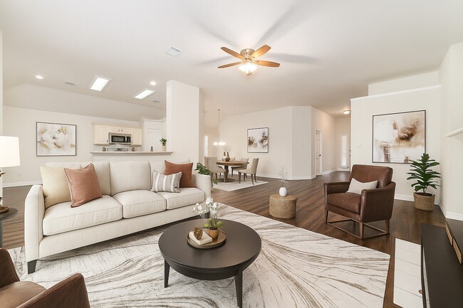 Primary Photo - 7035 Shasta Square