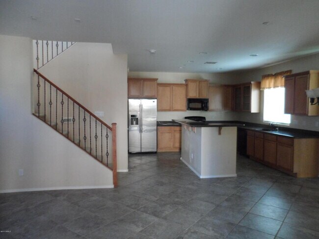 Building Photo - 9184 W Meadow Dr