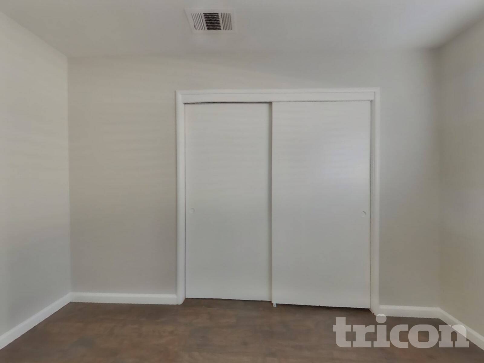 Building Photo - 916 Jacobsen St